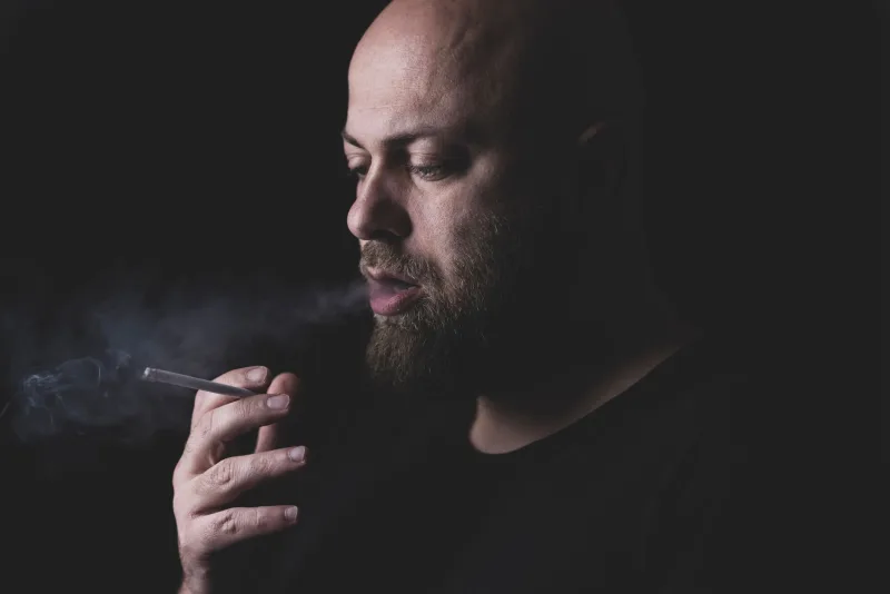 男性抽菸對血管的影響